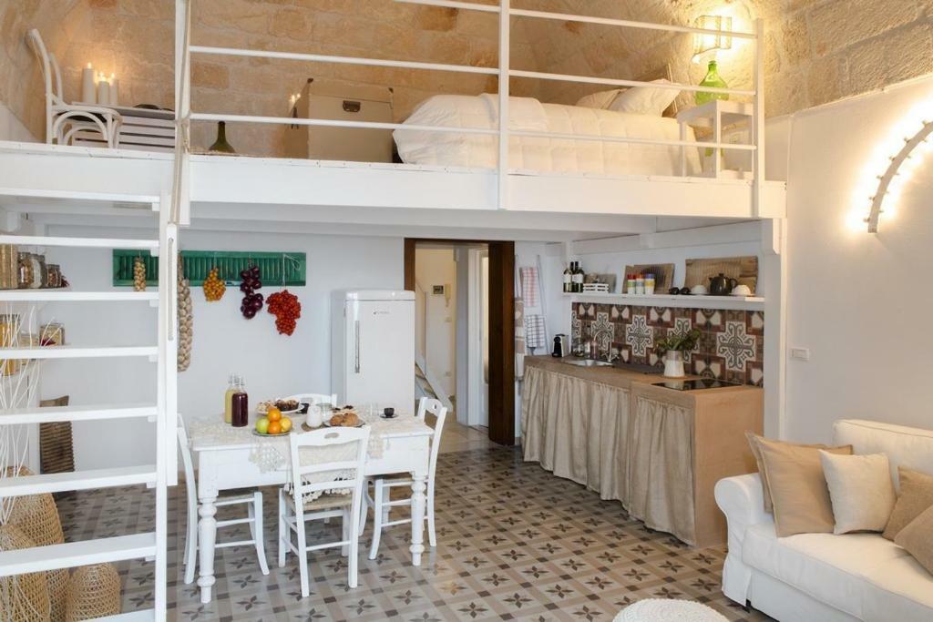 Allure 84 - Little Gem In The Heart Of The Old Town Polignano a Mare Buitenkant foto